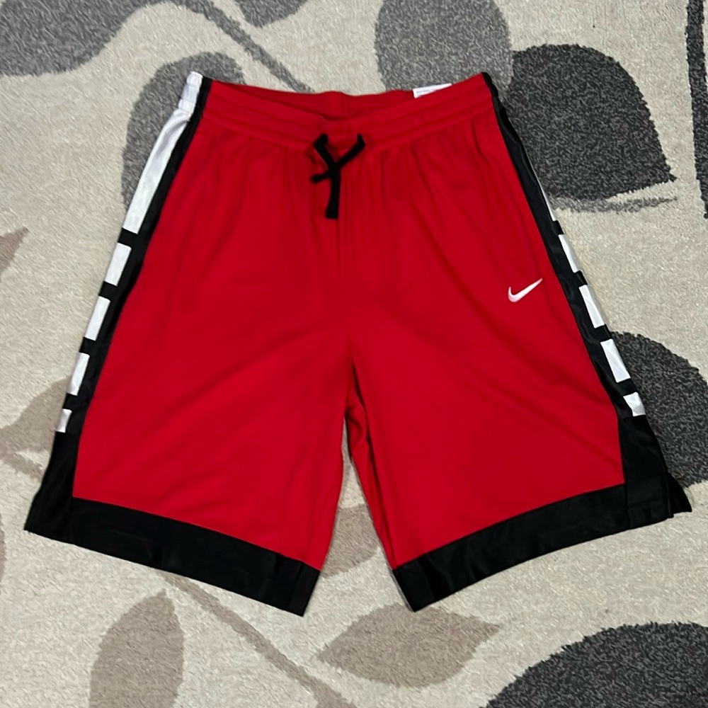 Nike Men’s Elite Athletic Shorts-NWT